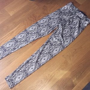 NWOT Kardashian kollection